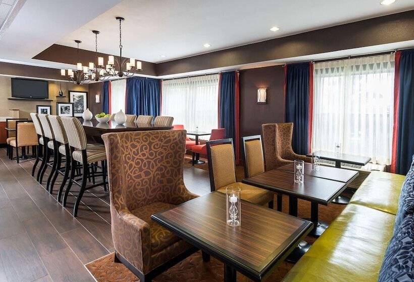 Отель Hampton Inn Mansfield/ontario