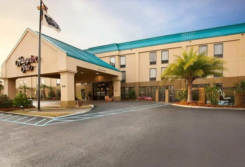 ホテル Hampton Inn Slidell