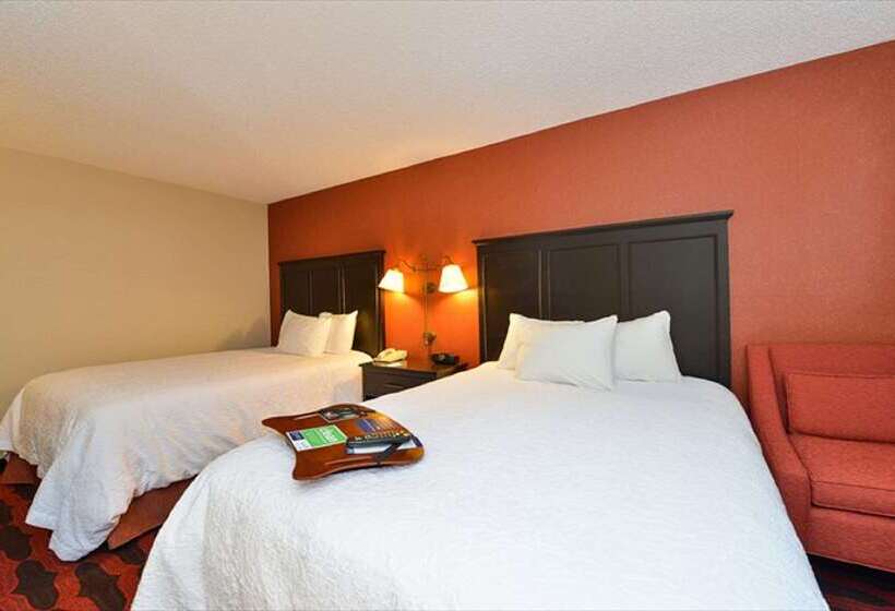 فندق Hampton Inn Sturgislagrange Area