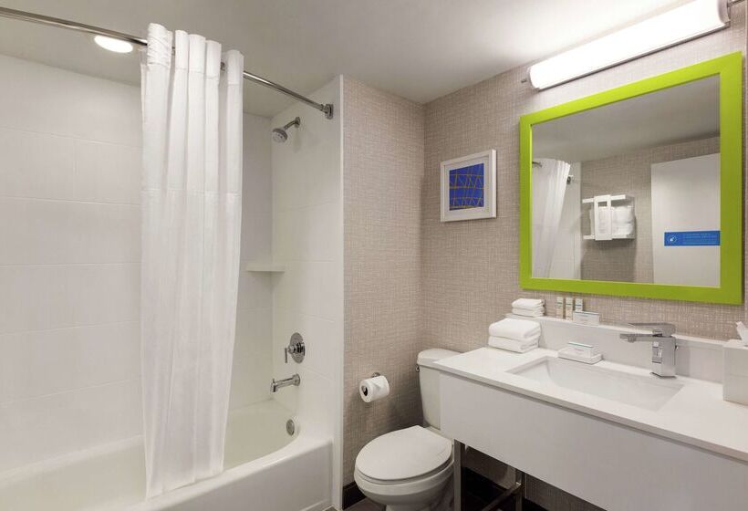 هتل Hampton Inn & Suites Ft. Lauderdale Arpt/south Cruise Port