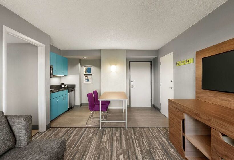 هتل Hampton Inn & Suites Ft. Lauderdale Arpt/south Cruise Port