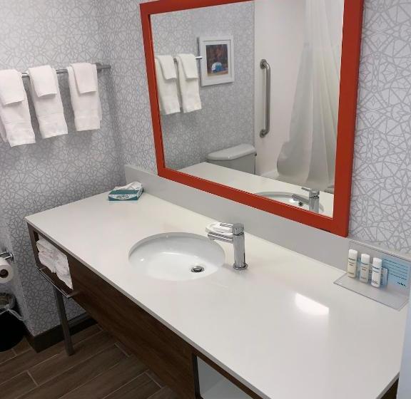 فندق Hampton Inn And Suites Scottsburg