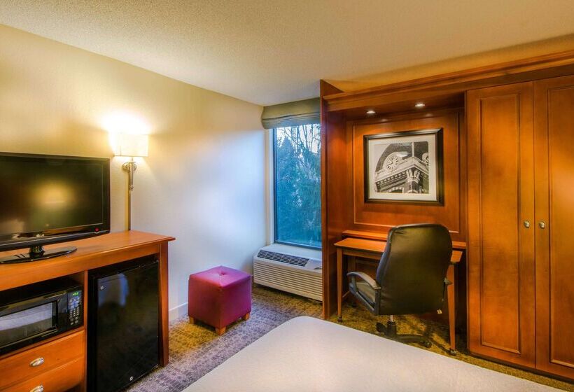 Отель Hampton Inn Washington