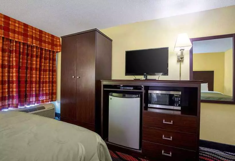 ホテル Quality Inn Holly Springs South