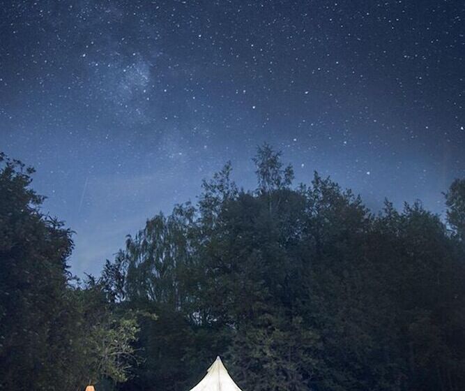 Hotel Lloyds Meadow Glamping Delamere Chester