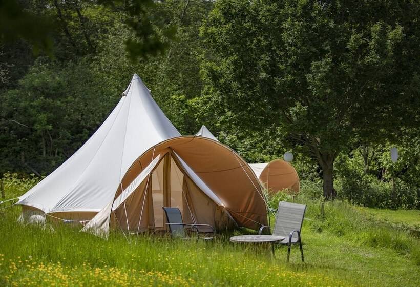 Hotel Lloyds Meadow Glamping Delamere Chester