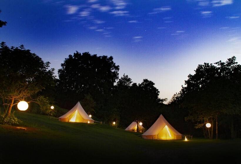 Hotel Lloyds Meadow Glamping Delamere Chester