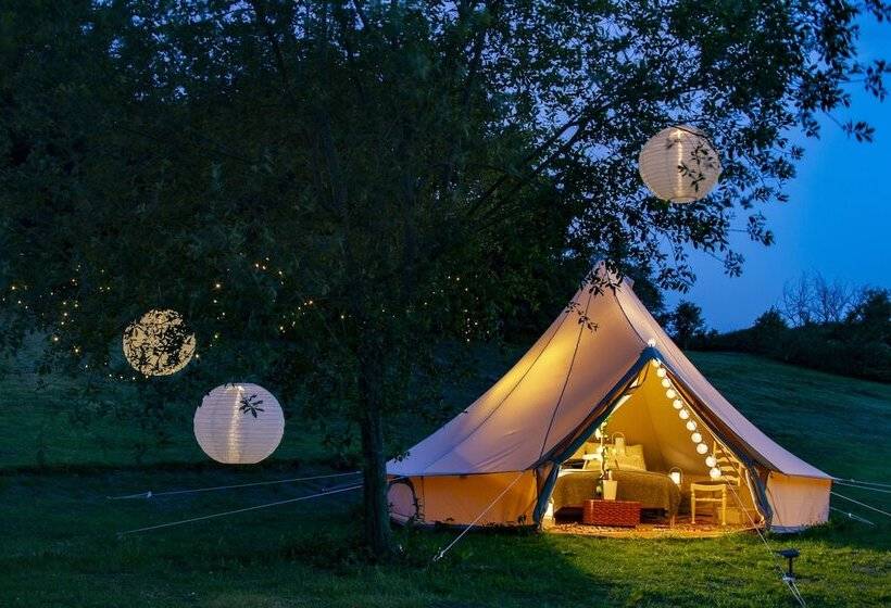 Hotel Lloyds Meadow Glamping Delamere Chester