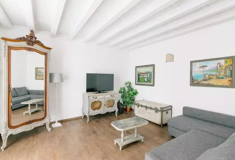 Addimora Boutique Suites