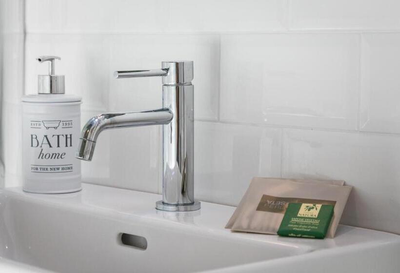 Addimora Boutique Suites