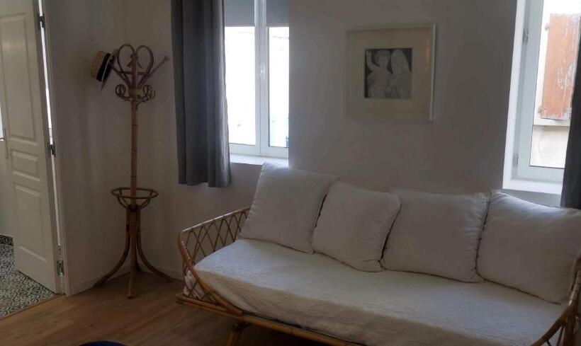 ベッドアンドブレックファースト La Centenaire Gruissan Maison D Hôte