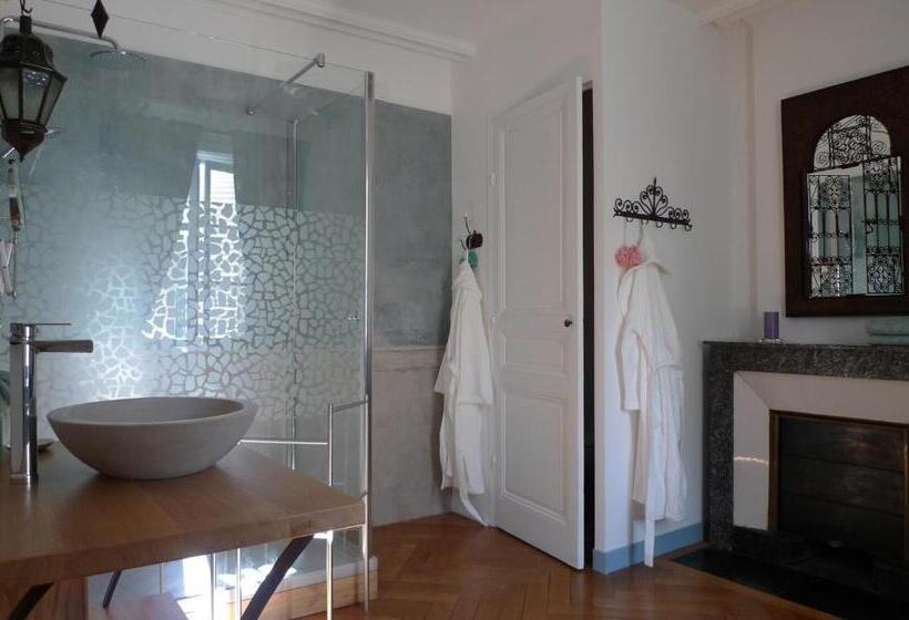 تختخواب و صبحانه Le Clos Des Fayettes