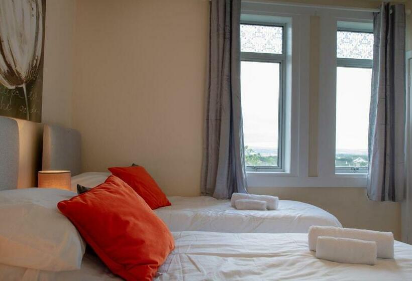 Carvetii   Fox House   1st Floor Flat Sleeps Up To 8