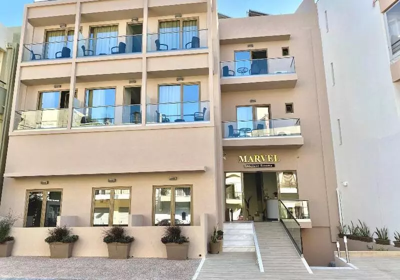 Hotelli Marvel Deluxe Rooms