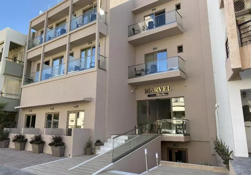 Hotelli Marvel Deluxe Rooms