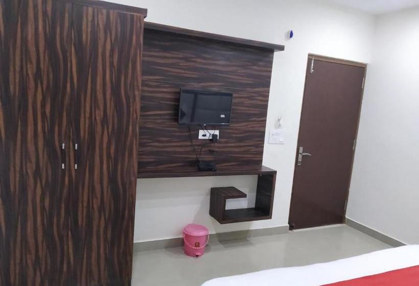 هتل Rhythm Residency