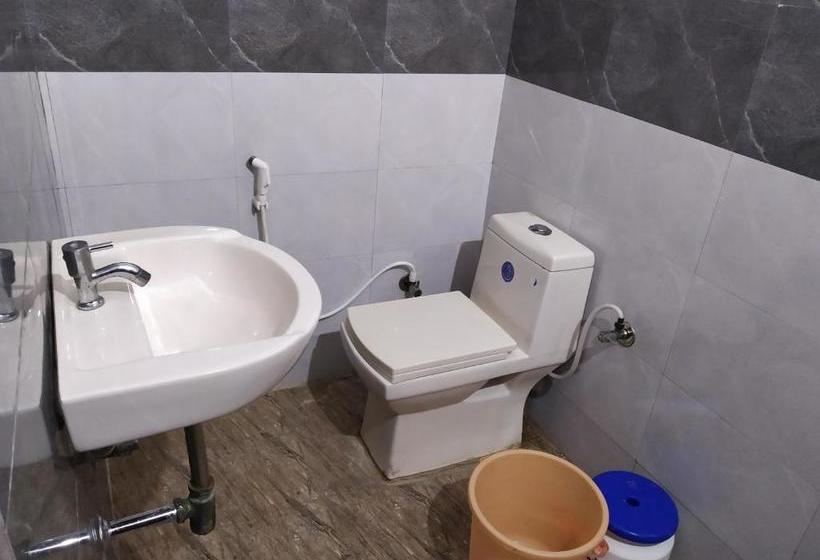 هتل Rhythm Residency