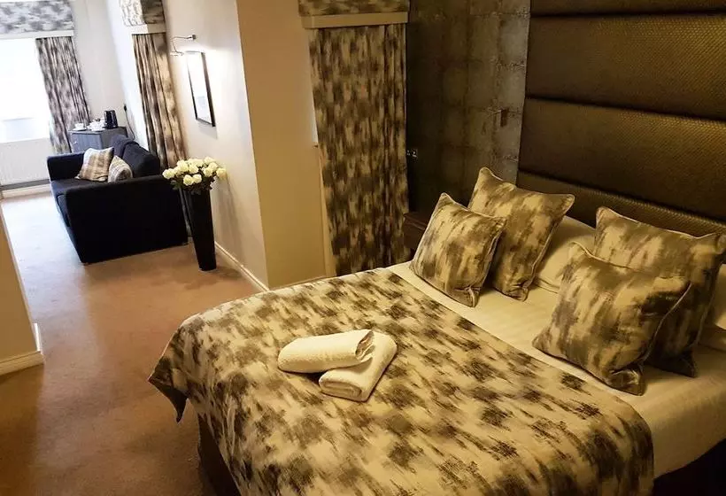 The Diamond Inn