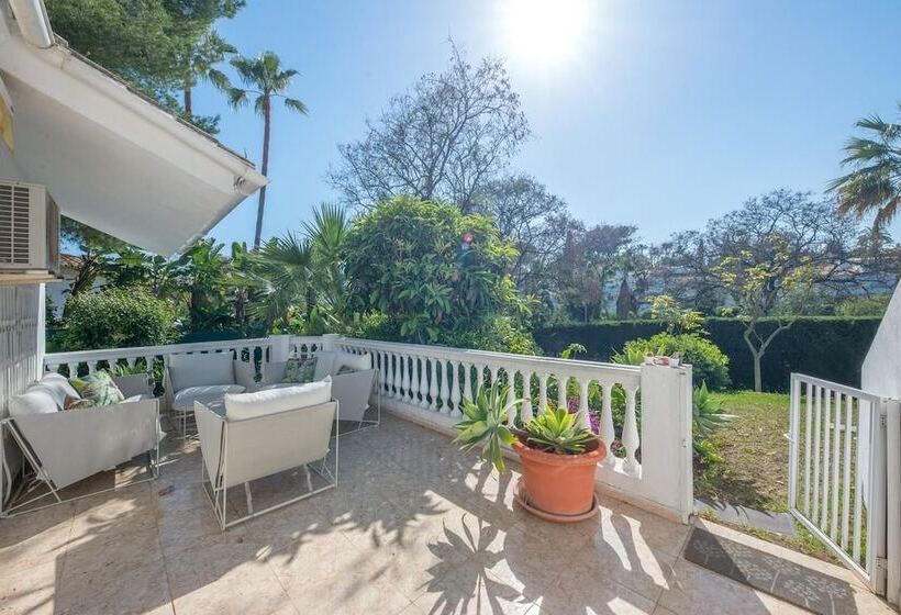 Agrupada 7 Townhouse