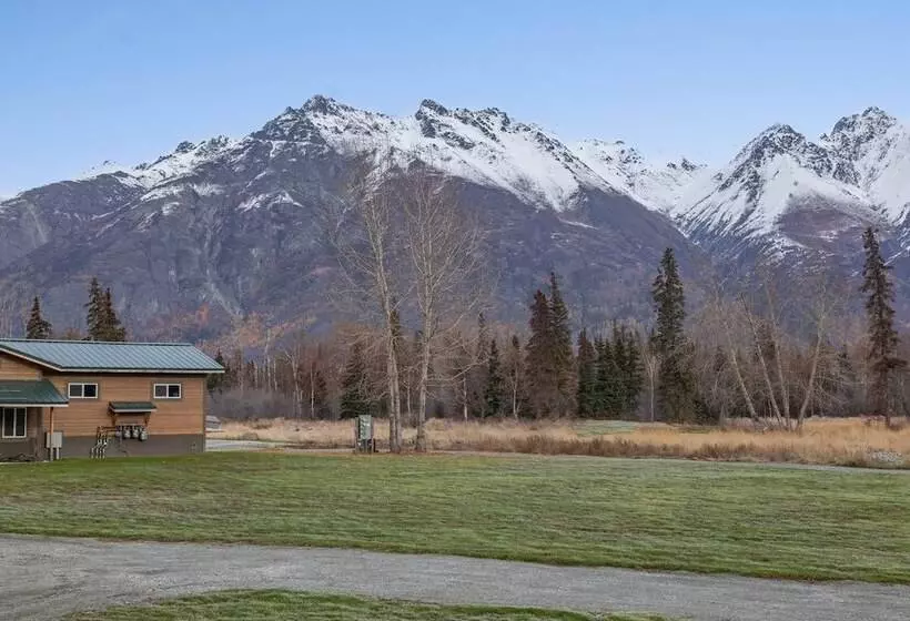 Alaska Back Country Cottages