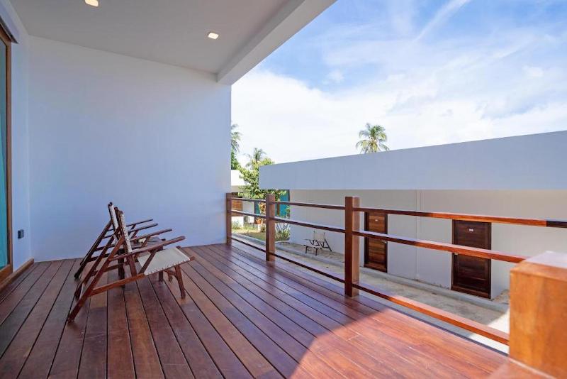 Hotel Phi Phi Mountain Beach Resort Sha Certified