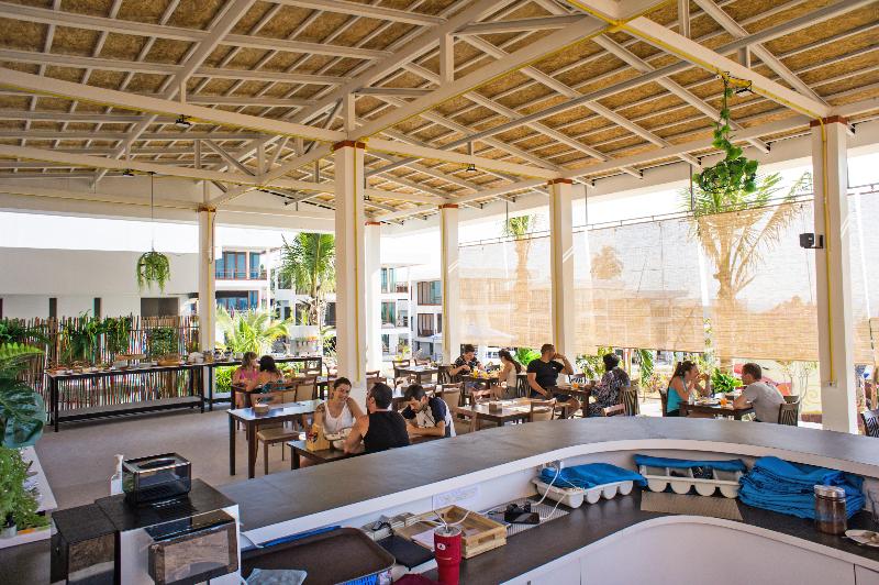 Hotel Phi Phi Mountain Beach Resort Sha Certified