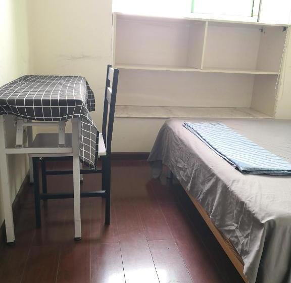 هاستل Youth Space