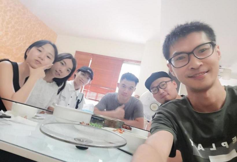 هاستل Youth Space