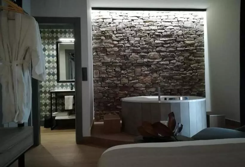 هتل Aljibe Casa Rural