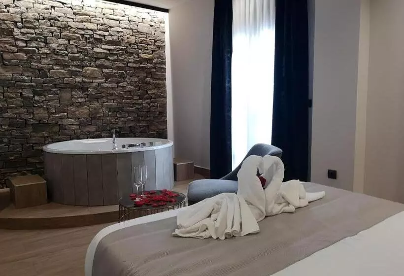 هتل Aljibe Casa Rural