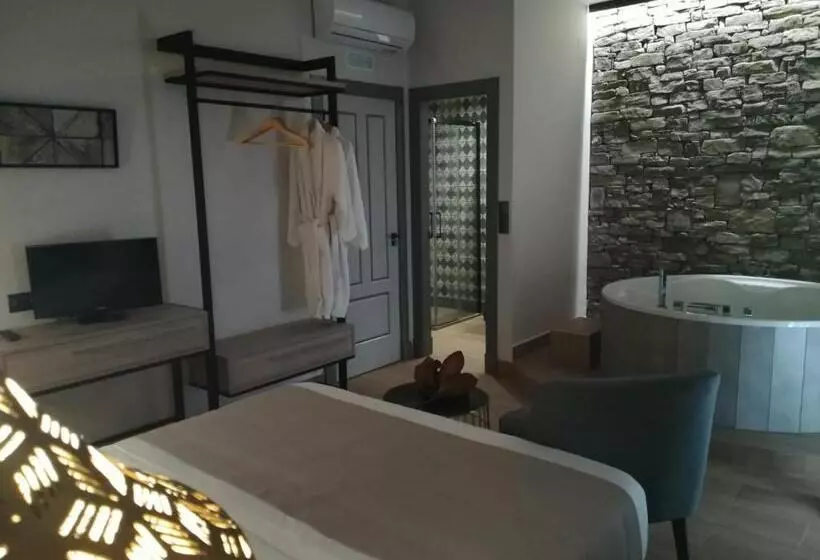 هتل Aljibe Casa Rural