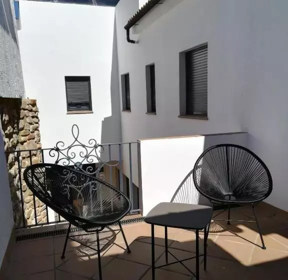 هتل Aljibe Casa Rural