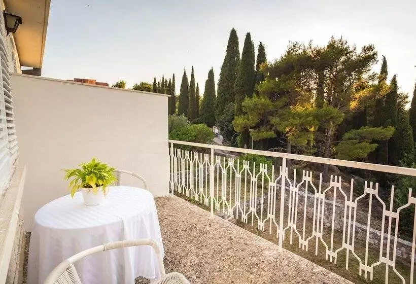 Apartments Sany
