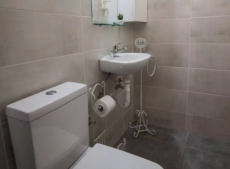 Luxurious Apartment In The Heart Of Tinos