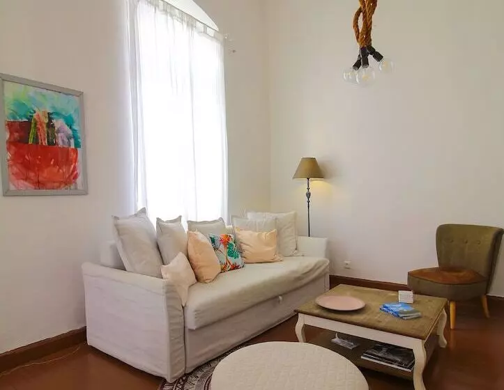 Luxurious Apartment In The Heart Of Tinos