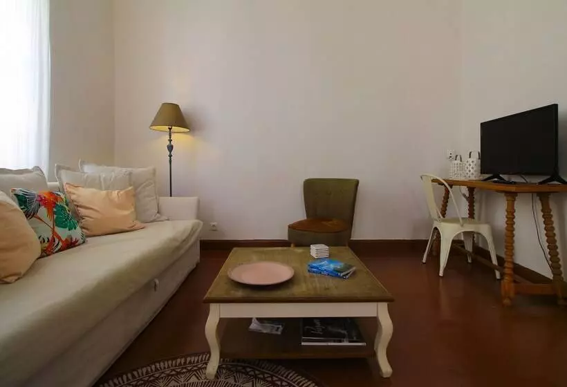 Luxurious Apartment In The Heart Of Tinos