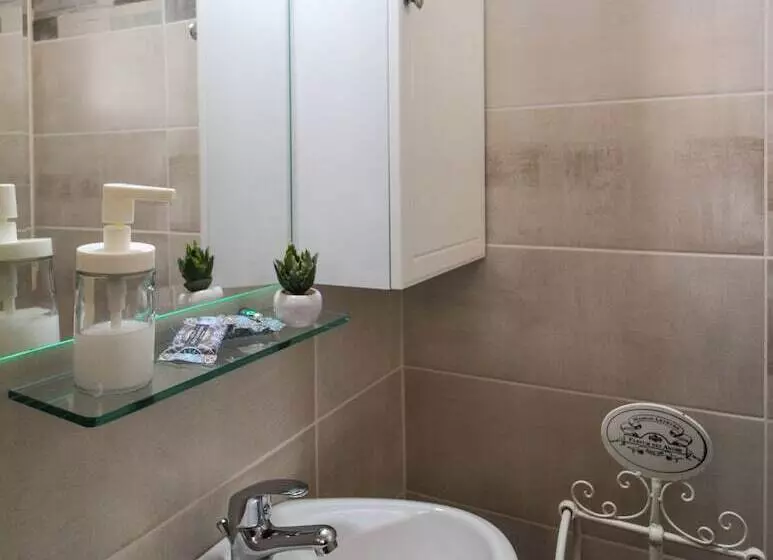 Luxurious Apartment In The Heart Of Tinos