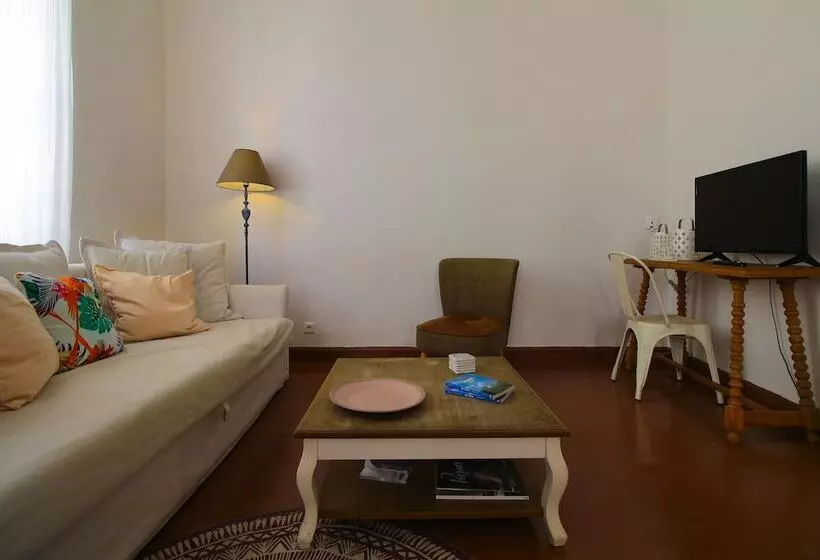 Luxurious Apartment In The Heart Of Tinos