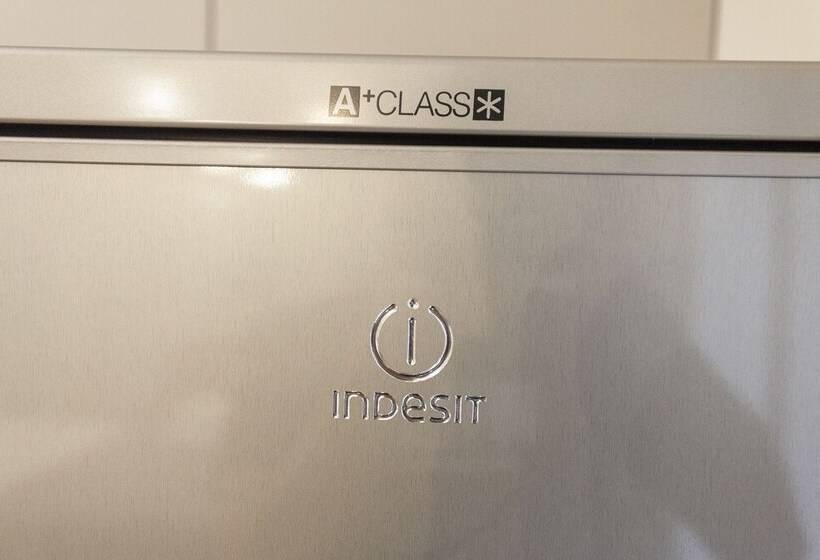 Privilege Flat Renovated Upscale Studio