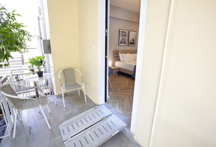 Privilege Flat Renovated Upscale Studio