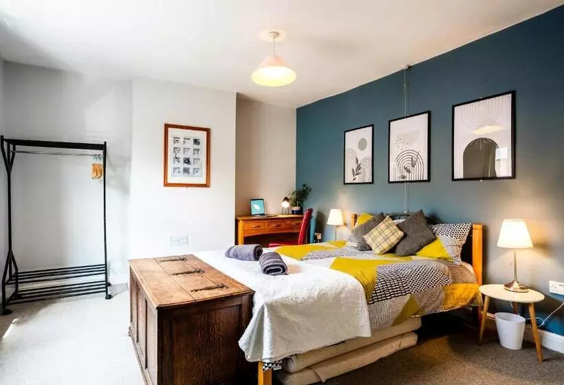 The Tigers Townhouse