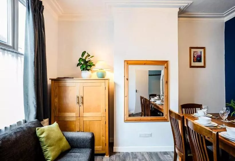 The Tigers Townhouse