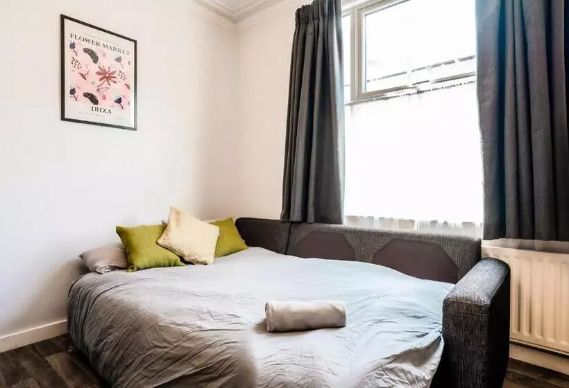 The Tigers Townhouse