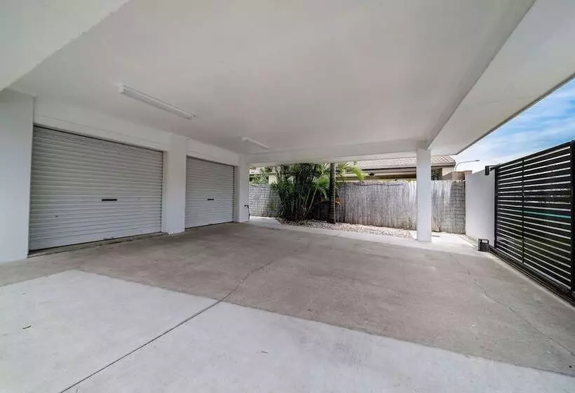 Best Location Welcoming Home