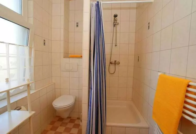ペンション Ferienhaus  Zur Alten Schule
