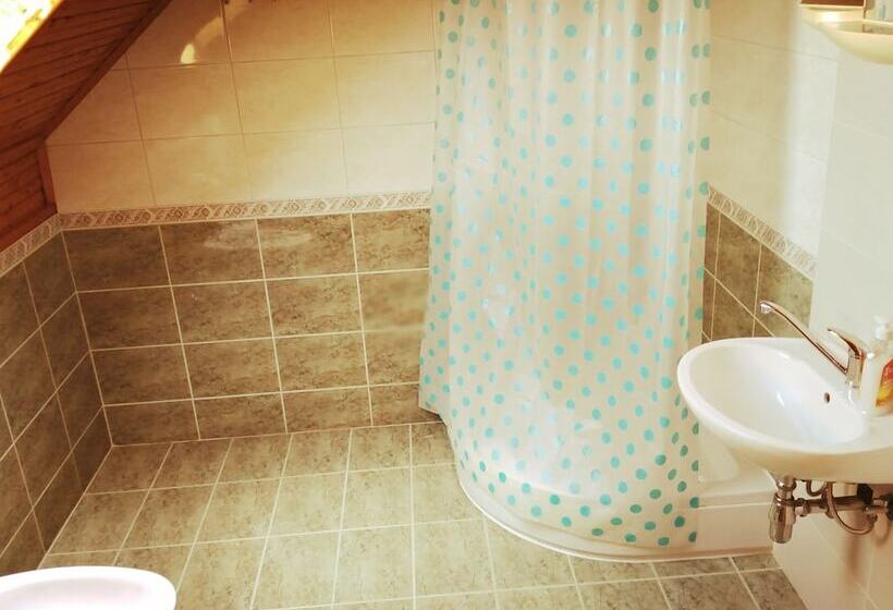 بنسيون Guest House First Stop