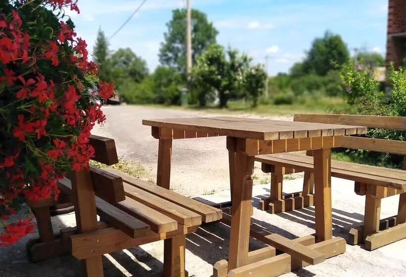 Majatalo Guest House First Stop