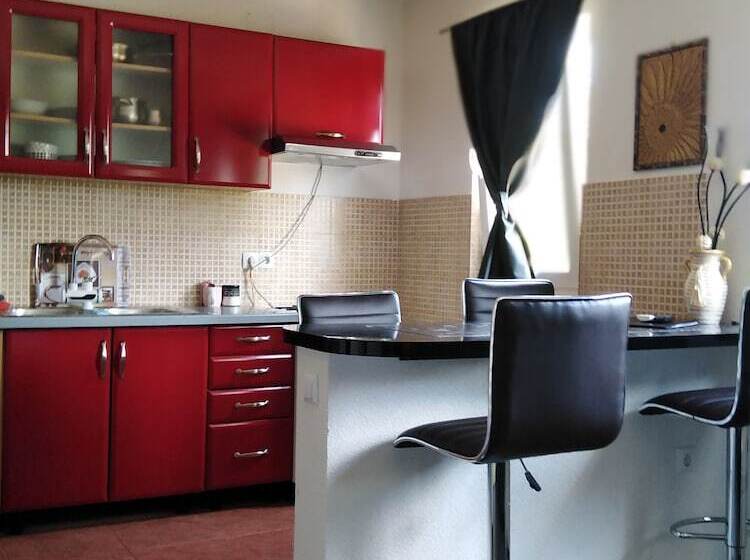 بنسيون Guest House First Stop