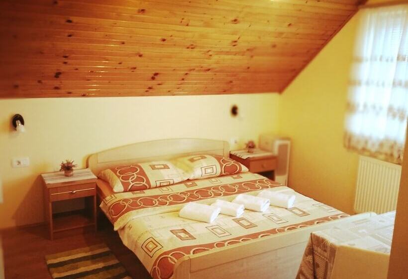 بنسيون Guest House First Stop