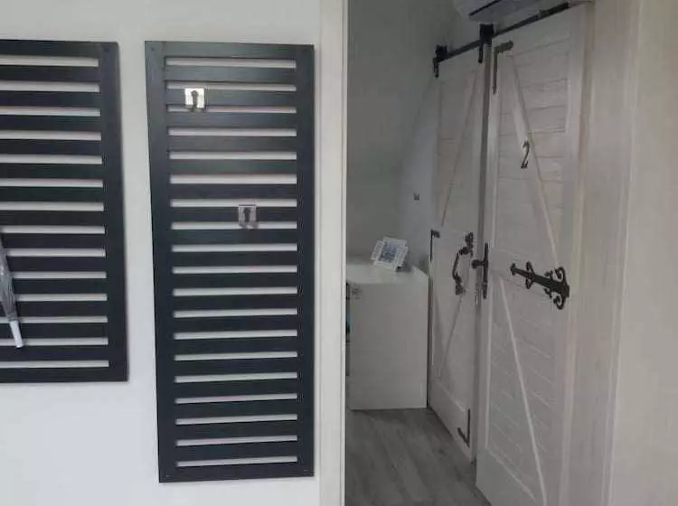 پانسیون Rooms Grizzly